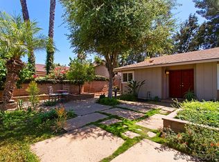 1375 Borden Rd, Escondido, CA 92026