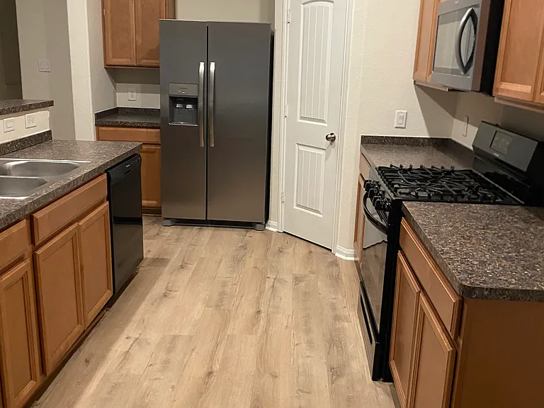 10750 Nyla Spring St — Photo 22