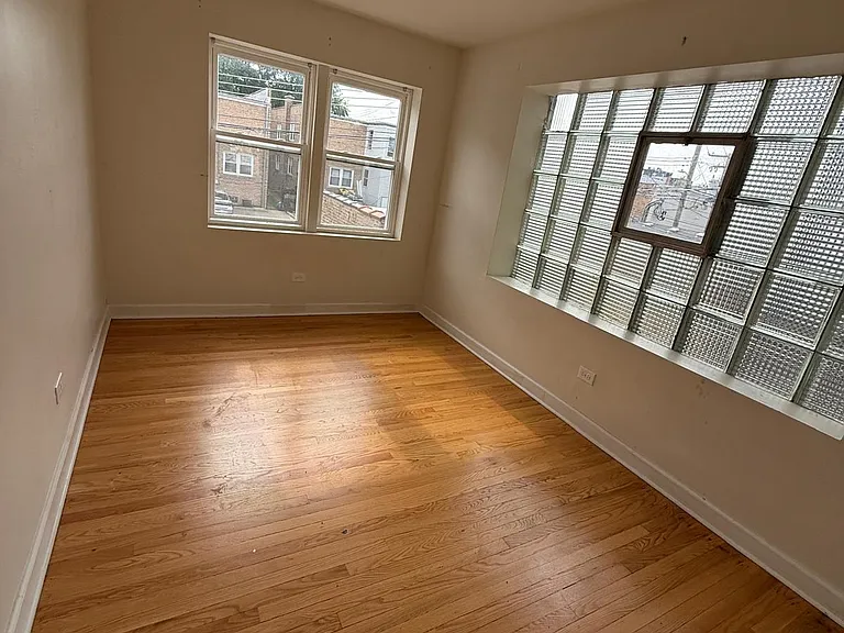6336 N Mozart St #1 — Photo 14