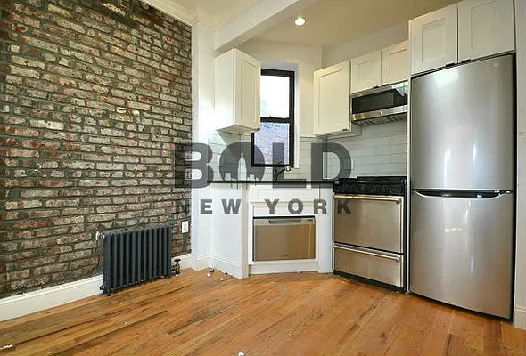 Rented by Bold New York | media 38