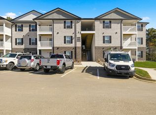 Flats At Twenty, La Grange, KY 40031