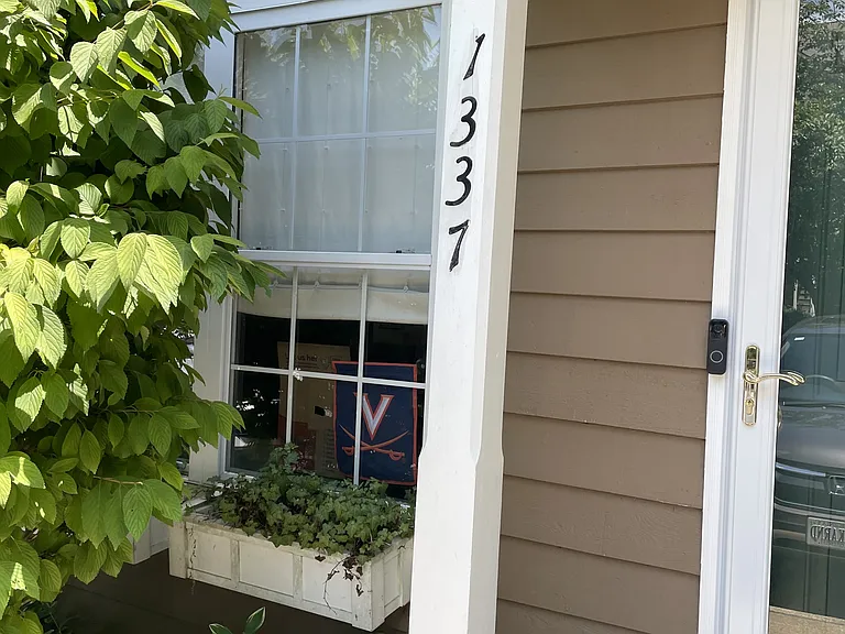 1337 Wimbledon Way #1 — Photo 36