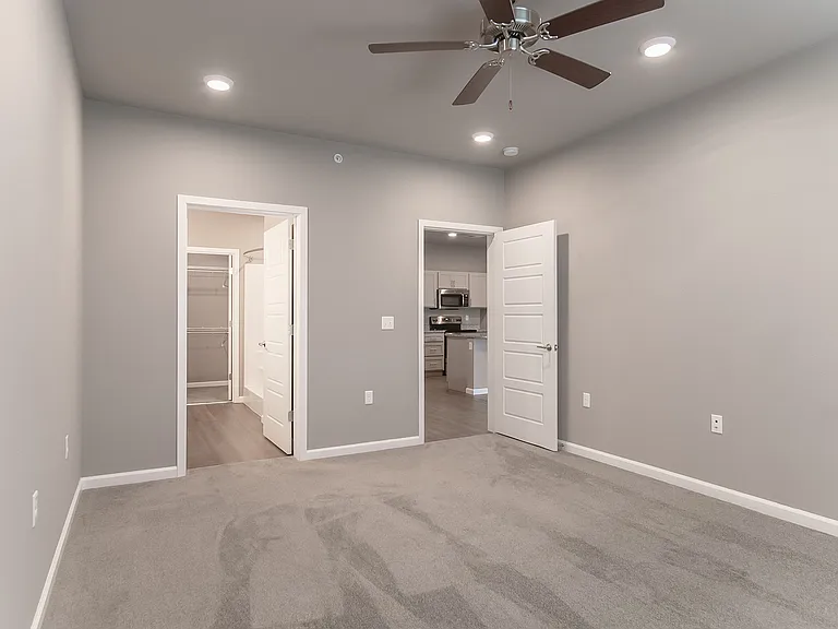 Coryell Commons — Photo 116