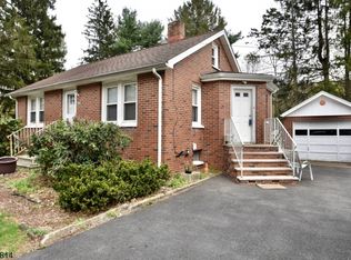 5274 Berkshire Valley Rd, Oak Ridge, NJ 07438