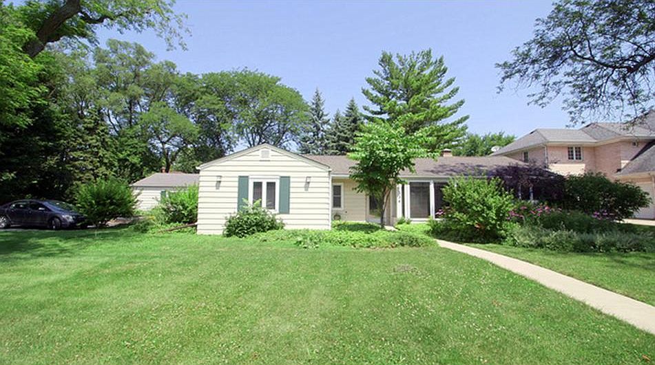 1st image of 334 Wilmette Ave