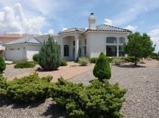 1800 Clearwater Loop NE, Rio Rancho, NM 87144