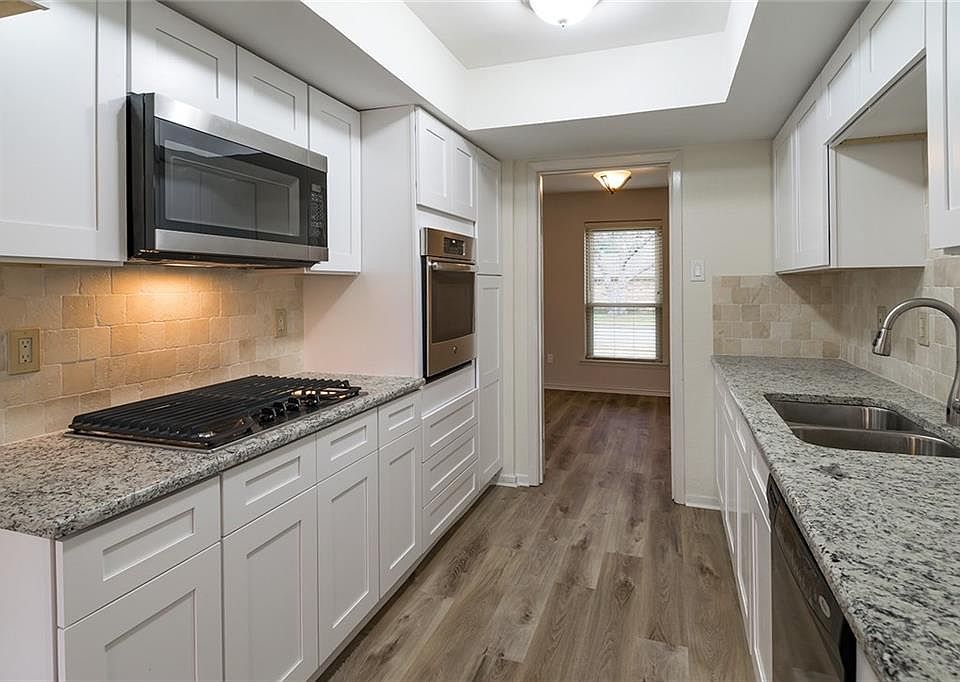 1st image of 3136 Whitemarsh Cir