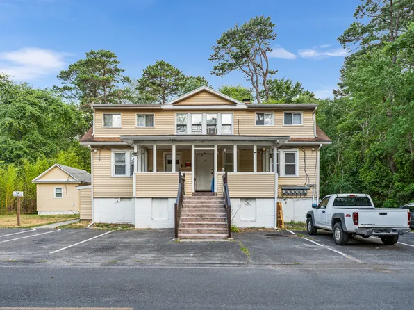 1103 Brynwood Bogs Dr, Browns Mills, NJ