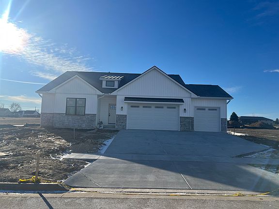 2nd image of 6883 Audree Ln
