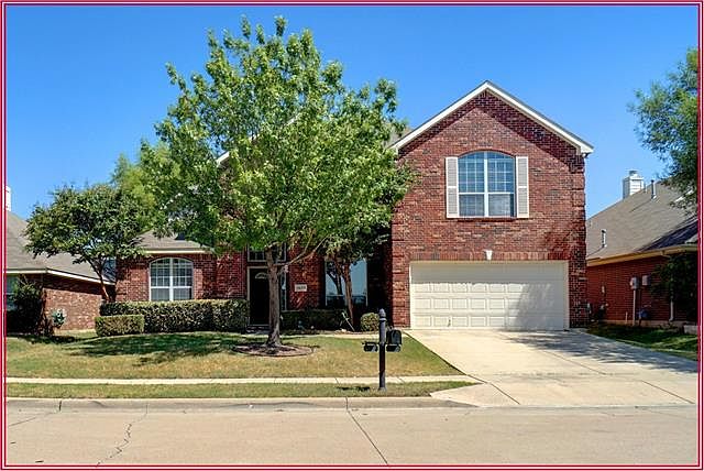 1st image of 3633 Queenswood Ct