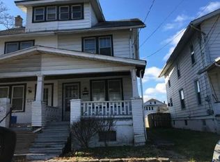 30 Laurel St, Pine Grove, PA 17963