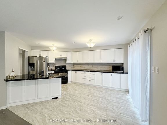 5th image of 2 Stotts Cres