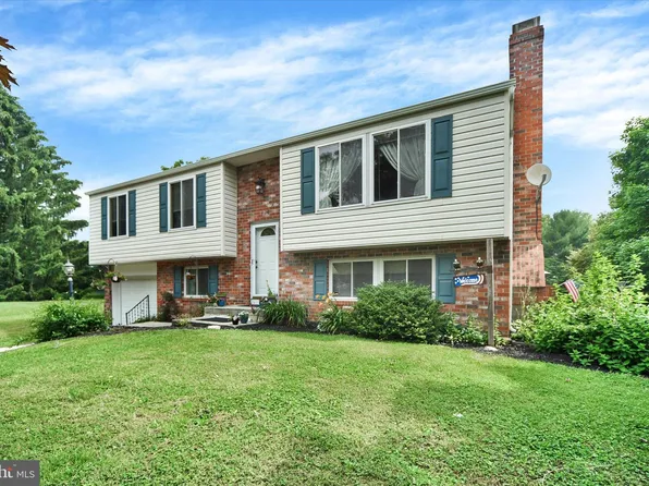 1418 Armacost Rd, Parkton, MD 21120