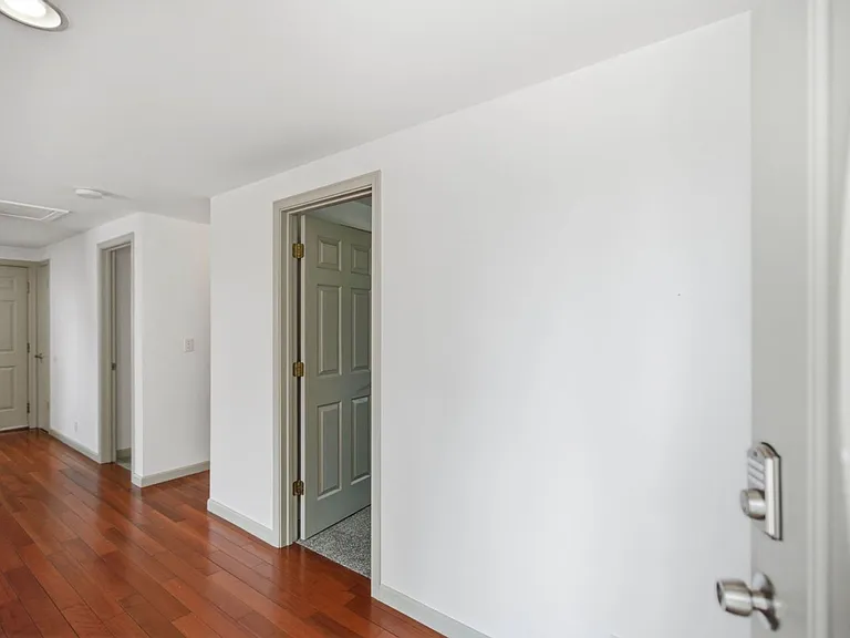1742 S Shelton St — Photo 3
