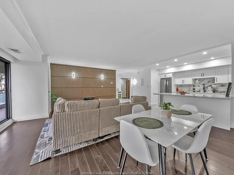 5125 Riverside Dr E #202 — Photo 10