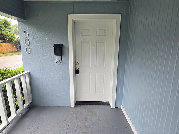 4th image of 500 E Hunnicutt St