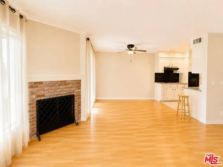 5870 Green Valley Cir #129 — Photo 8