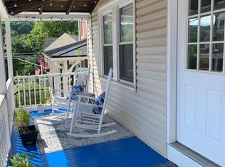 9 Cedar Ave #2, West Conshohocken, PA 19428