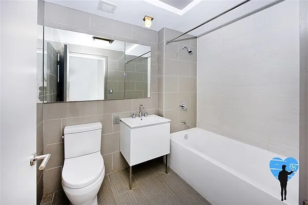 Rented by Next Door Realty NYC | media 10