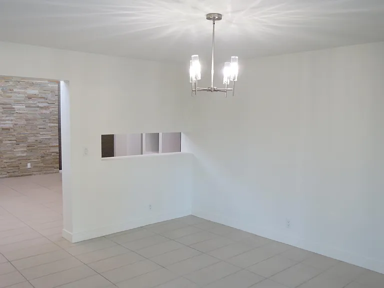 11440 N 65th St — Photo 31