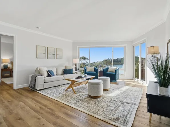 5704 Baltimore Dr Unit 327, La Mesa, CA 91942