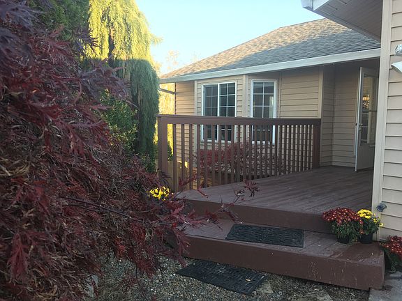 2nd image of 5315 NE 69th Cir
