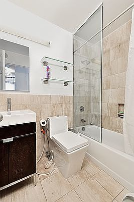 5th image of 415 E 37th St APT 23G