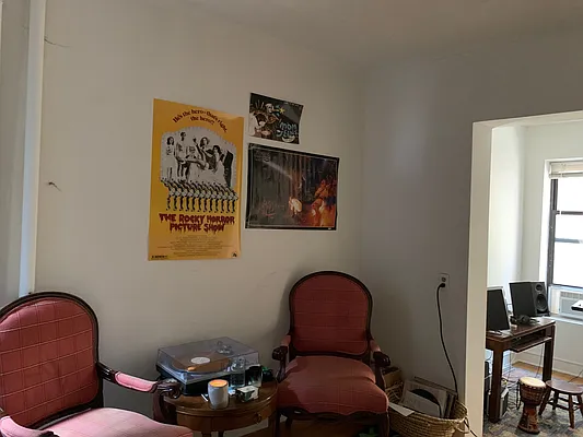 Rented by Living New York | media 13