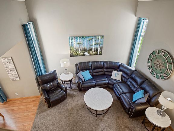 5th image of 808 Stone Creek Cir