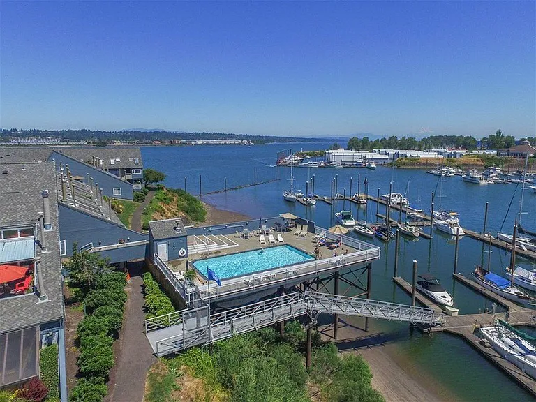 Seasonal outdoor pool.