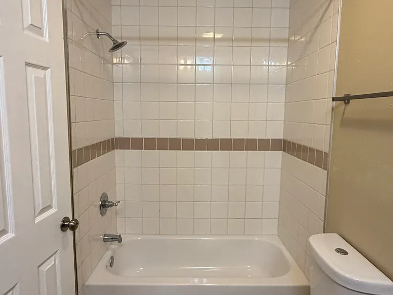 5 Houmas Pl #C — Photo 13