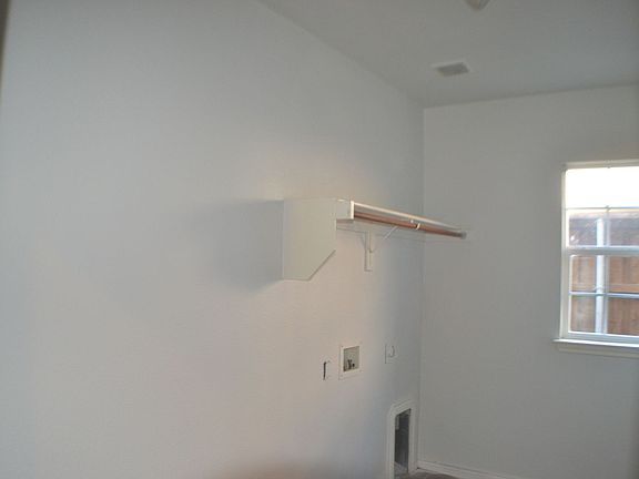 4th image of 1388 Dutch Hollow Dr