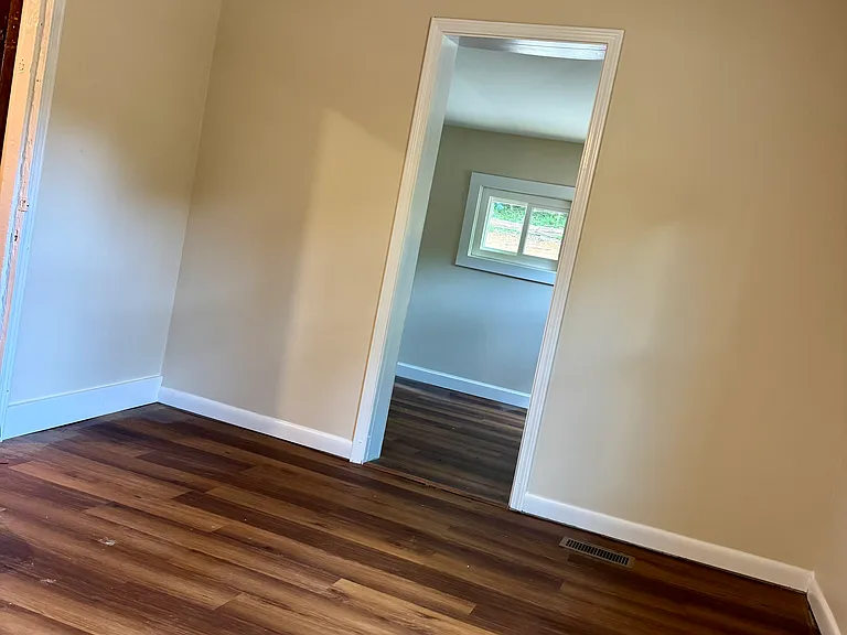 10808 Sam Lee Rd — Photo 7