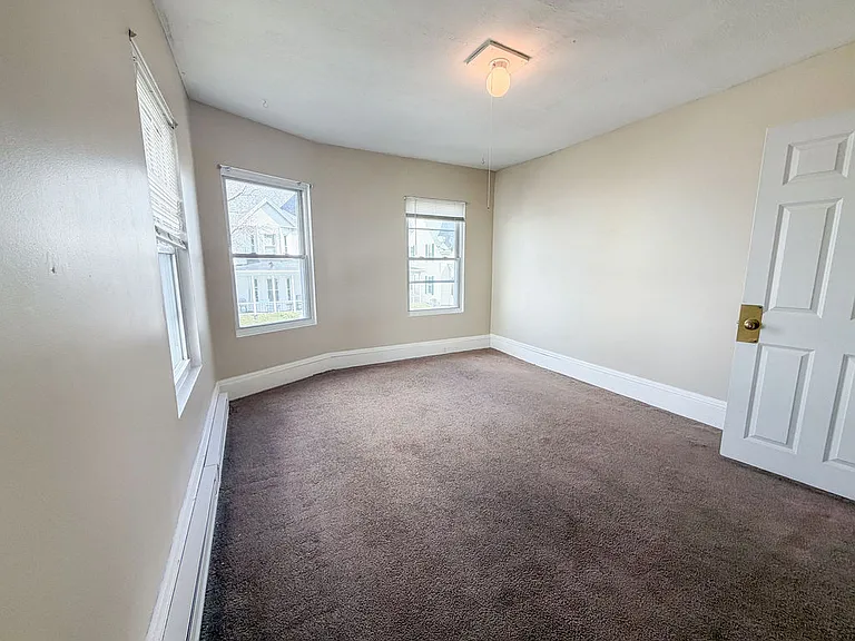 367 Spruce St #2 — Photo 10