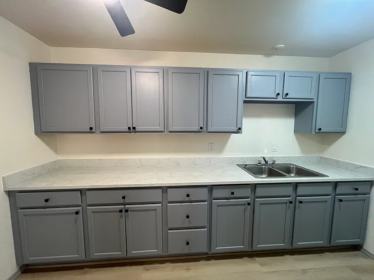 3995 Wess Park Dr #5 — Photo 2