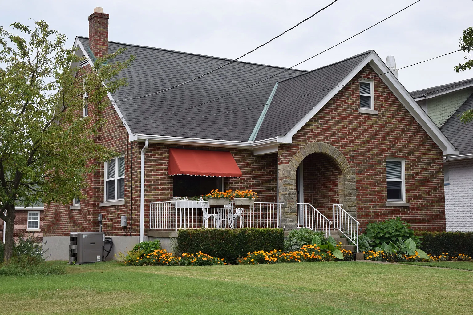 14 Summit Ave photo 1