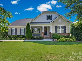 2329 Madeira Cir, Waxhaw, NC 28173