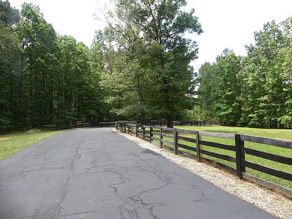 2nd image of 6871 W James Anderson Hwy