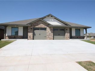 429 Summit Ridge Dr, Oklahoma City, OK 73114