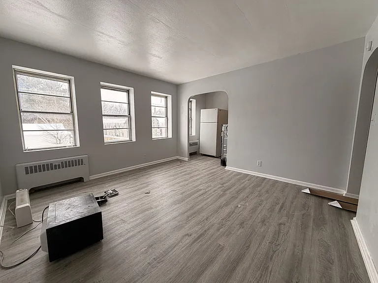 417 N Dixie Way #5 — Photo 2