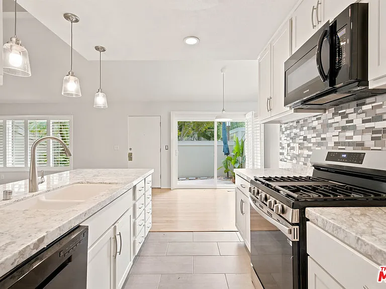 13322 Maxella Ave #7 — Photo 10