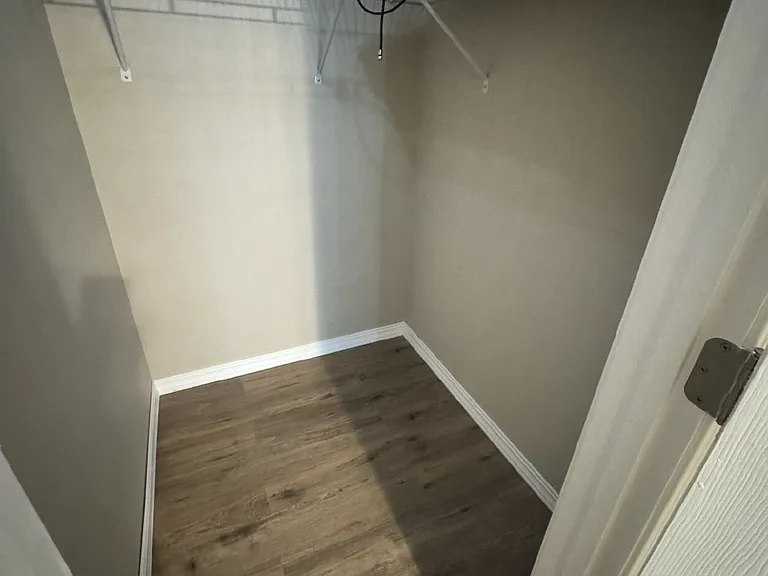 521 Micahs Xing — Photo 17