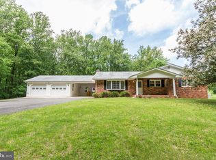 744 Herald Harbor Rd, Crownsville, MD 21032