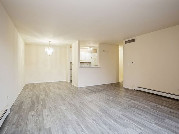 5th image of 1912 Prairie Sq APT 311A