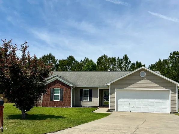 104 Berwick Court, Jacksonville, NC 28546