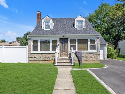 321 Washington Avenue, Roosevelt, NY, 11575