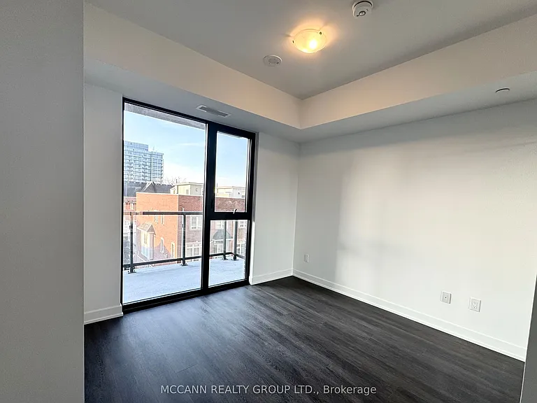 2075 Lakeshore Rd #301 — Photo 12