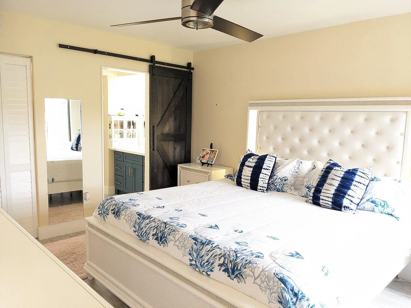 2 bed, 2.0 bath, 1200 sqft, $2,600 — Photo 4