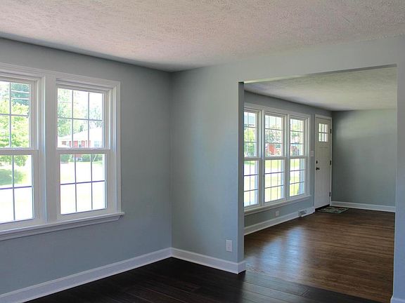 4th image of 5222 Mercury Dr