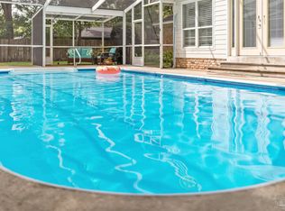 300 Bear Dr, Gulf Breeze, FL 32561